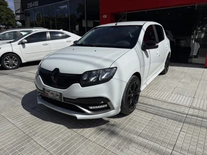 Renault Sandero RS Racing Spirit Flex 2.0 16V 5P 2016