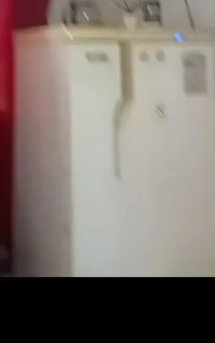 Vendo geladeira 500 reais 