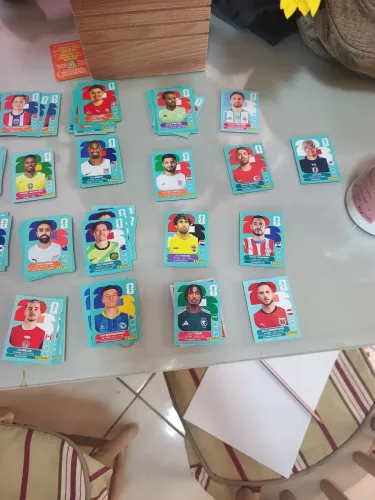Troco ou vendo figurinhas da copa 2026.
