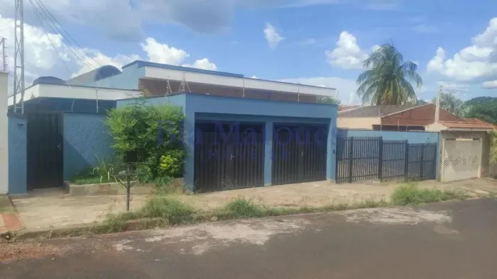 CASA TÉRREA 769M², COM 5 QUARTOS, À VENDA NO JARDIM RECREIO