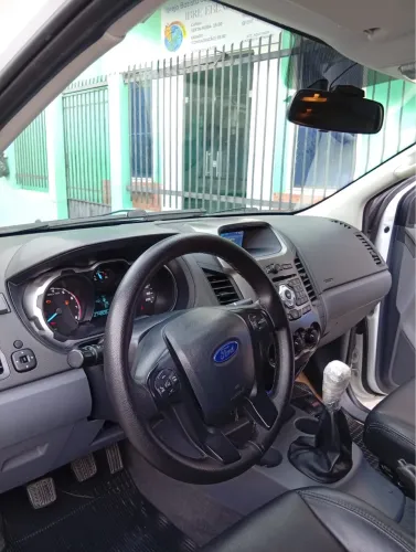 Ford Ranger XLS 2.5 16V 4X2 CS 2015