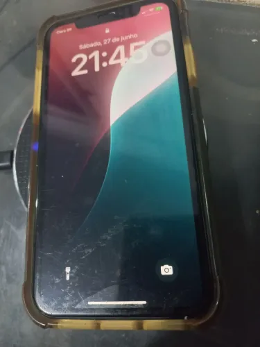 iPhone Xr *ler anúncio*