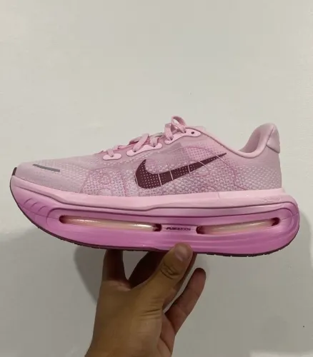 Nike Vomero premium rosa (40) original e novo!