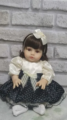 Boneca Realista