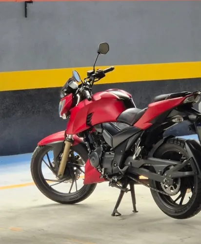 Dafra Apache rtr 200