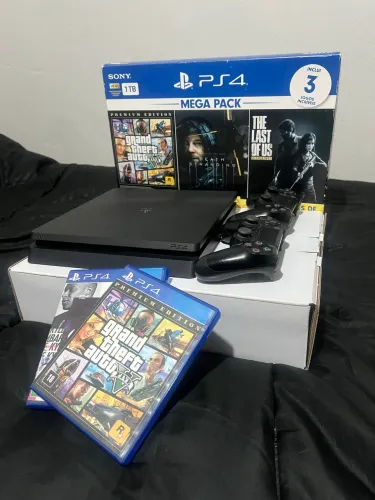 PlayStation 4 Slim 1TB