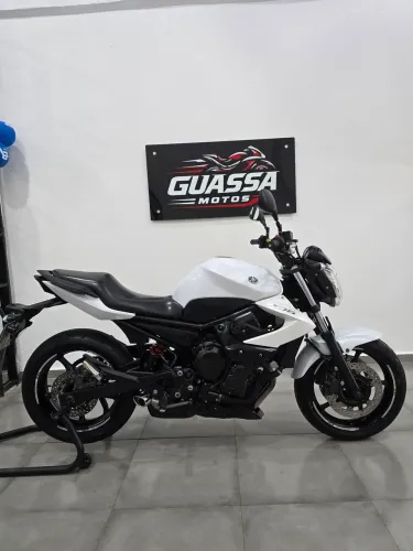 YAMAHA XJ6 (IMPECÁVEL)