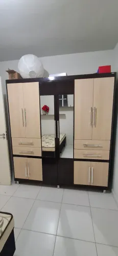 Guarda roupa casal