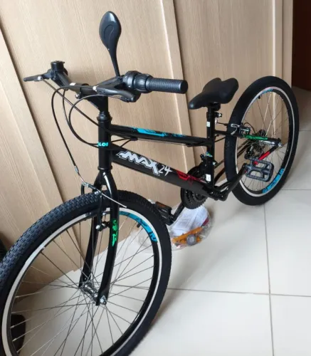 Bicicleta Aro 24 MAX