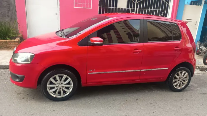 Volkswagen Fox 1.0 MI Total Flex 8V 5P 2013