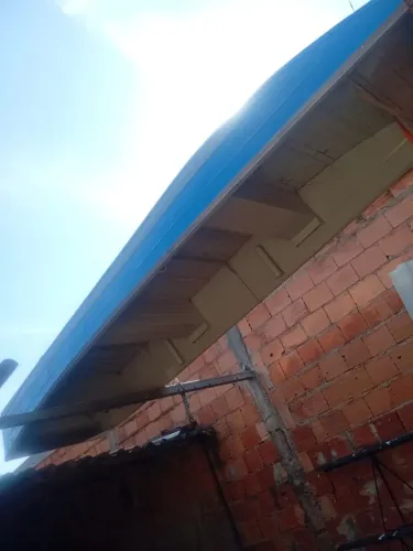 Vendo barco bico chato e motor 15hp 4 tempo