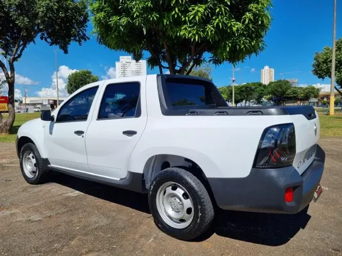 Renault Duster Oroch PRO 1.6 Flex 16V Mec. 2023