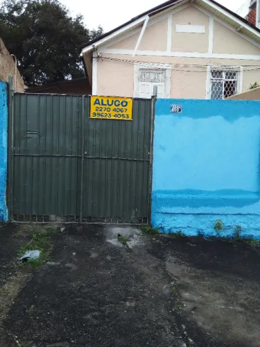 Alugo casa de 1 quarto com garagem, ótima localidade na Penha Circular