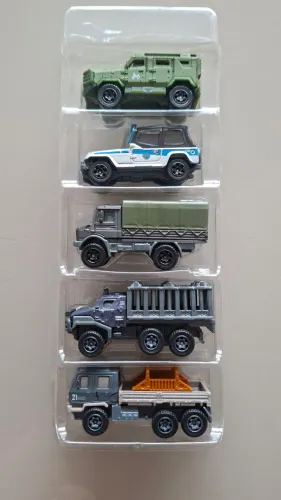 Conjunto Matchbox 5 Caminhões (NOVO)