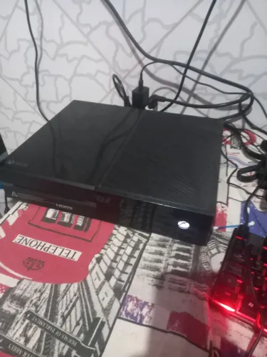 Xbox One usado (Leia a descrição!)