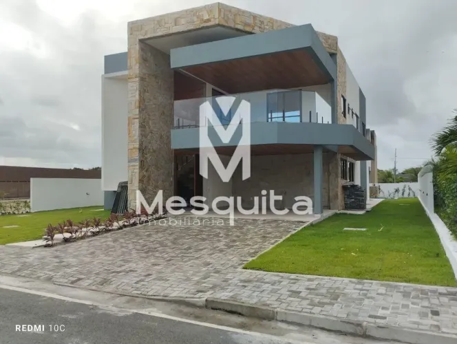 Casa em condomínio em Intermares 04 Suítes Extraordinária