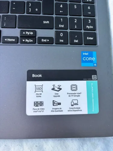 Notebook i5 em perfeito estado 