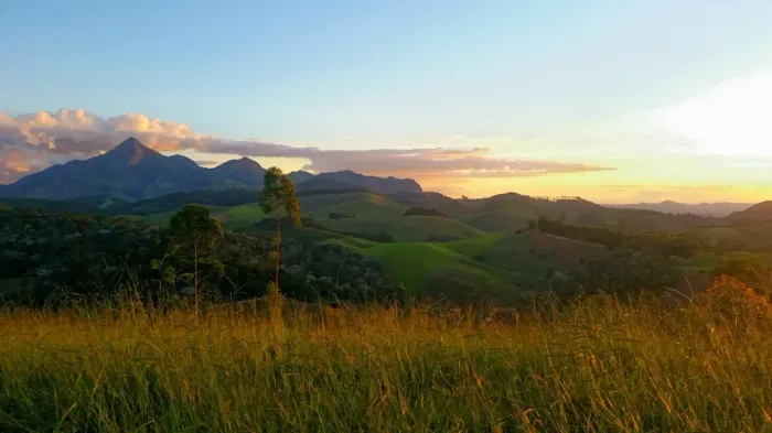 Vendo excelente terreno em Pedra Azul