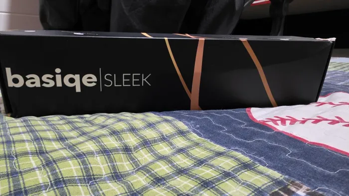 Basiqe sleek