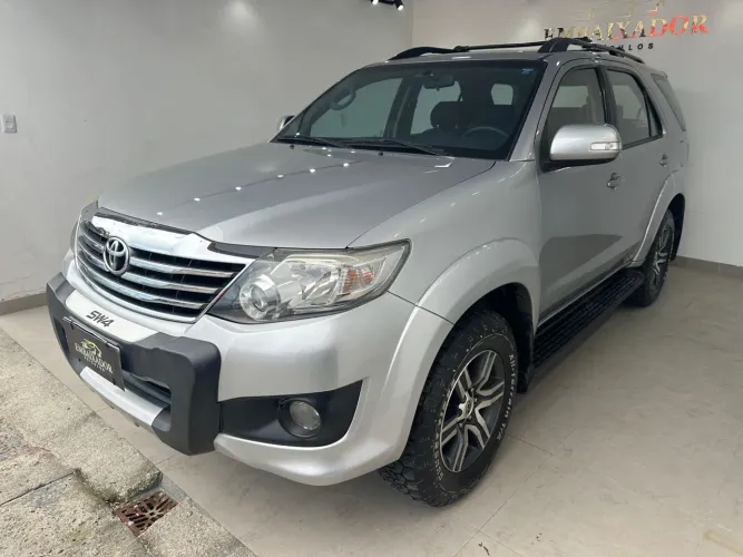 Toyota Hilux SW4 2.7 16V 2015