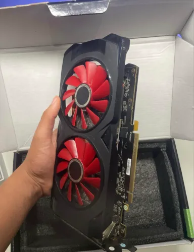 Placa de vídeo retirada de peça