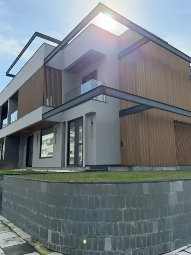 Vendo casa Alto Padrão