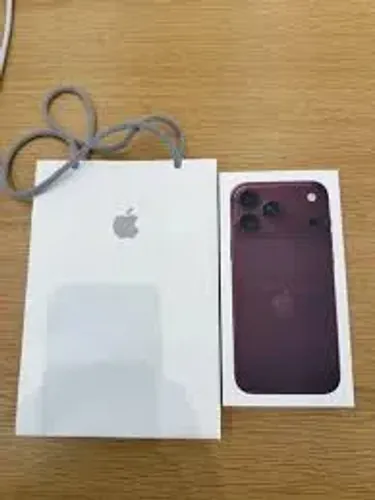 iphone 18 Pro 256gb burgundy