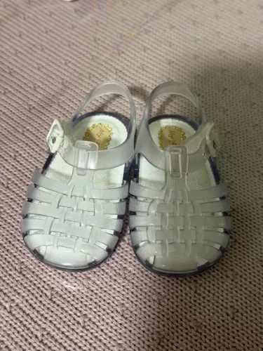 Mini melissa tam. 15