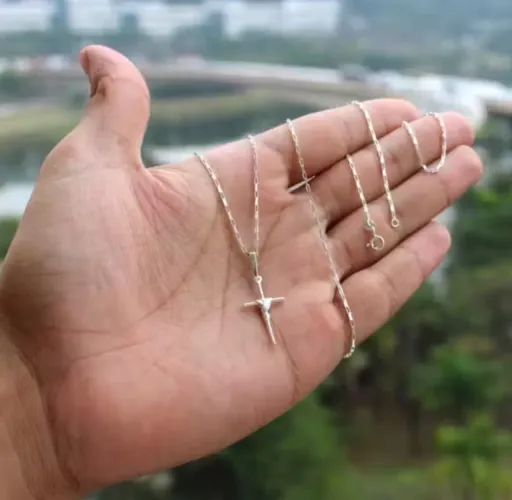 Corrente com Pingente de Prata 925 Italiana Elo Cartier 60cm Nova sem uso!