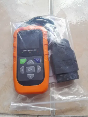 Mini Scanner Automotivo Veicular OBD2 Apaga Detecta Erros Carro Diagnóstico