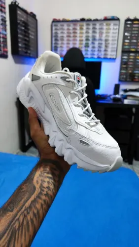 Tênis Fila Venture Tracer 43 Zerado Sem Uso
