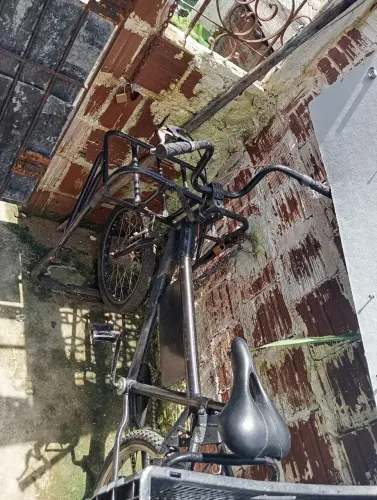 Vendo bicicleta de carga, por 400 preço a negociar