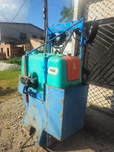 Pulverizador Rubemaq p600