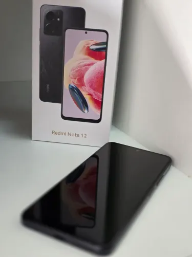 Xiaomi Note 12 256gb (seminovo)