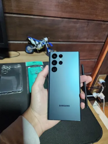 S22 ultra 256gb detalhe
