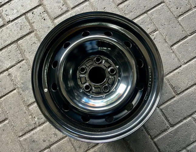 Roda de Ferro 16 Honda HR-V CR-V New Civic 5x114 / Roda de Ferro Aro 16 Honda 5x114
