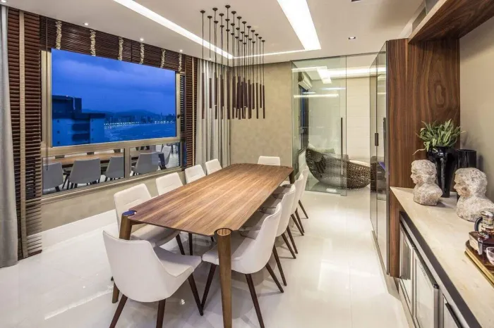 Apartamento frente mar à venda no Ed. Apogee em Balneário Camboriú