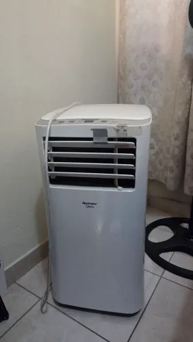 Ar condicionado portátil Midea 12.000btus