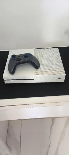 Xbox one S + controle original edição limitada Gears of War 4 JD fênix