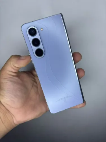 Samsung z fold 5