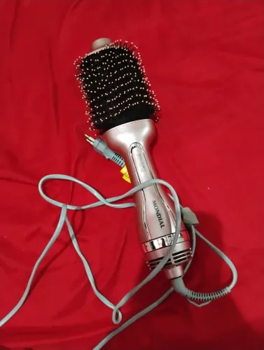 Escova secadora