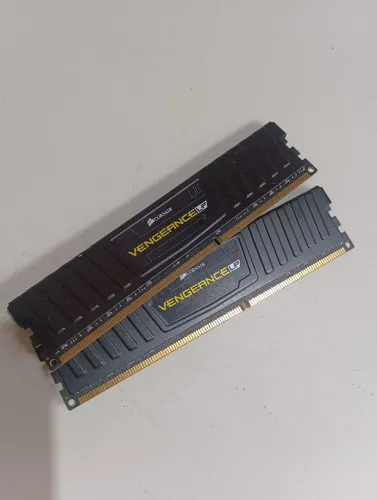 Par de Memória DDR3 4GB 1333 e 1600mhz 100%