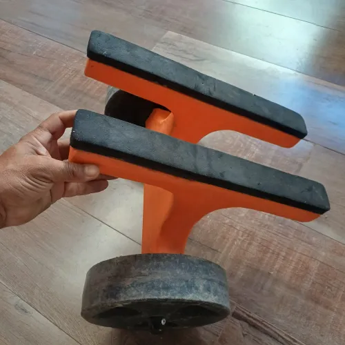 Carinho de caiaque 100 reais 