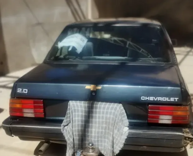 Chevrolet Monza Classic SE 2.0 /mpfi E EFI 2P E 4P 1990