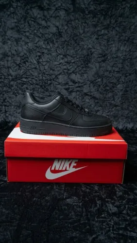 Tênis Nike Air Force 1 Black (All Black)
