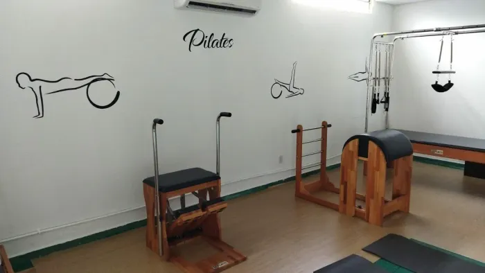 Vende-se um Studio completo de Pilates. 