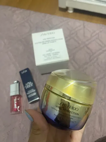 Shiseido - hidratante 