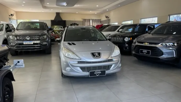 Peugeot 207 SW XR Sport 1.4 Flex 8V 5P 2013