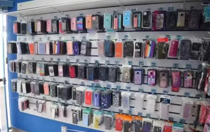 Kit de capas de celular modelos sortidos mais de 100 capas 