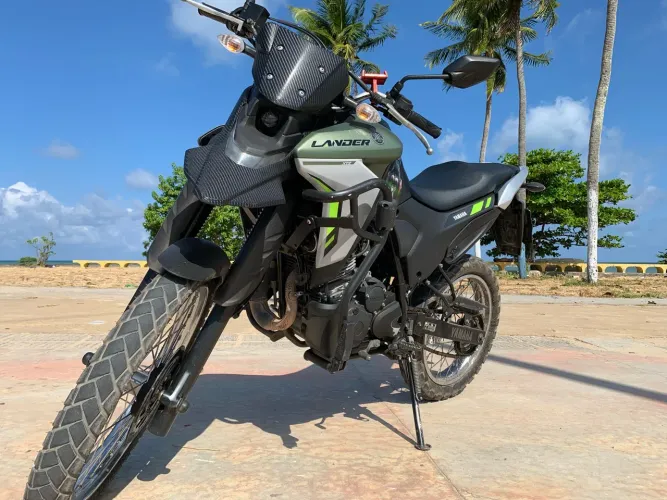 Yamaha XTZ 250 Lander Connected 2025 | Extremamente NOVA!